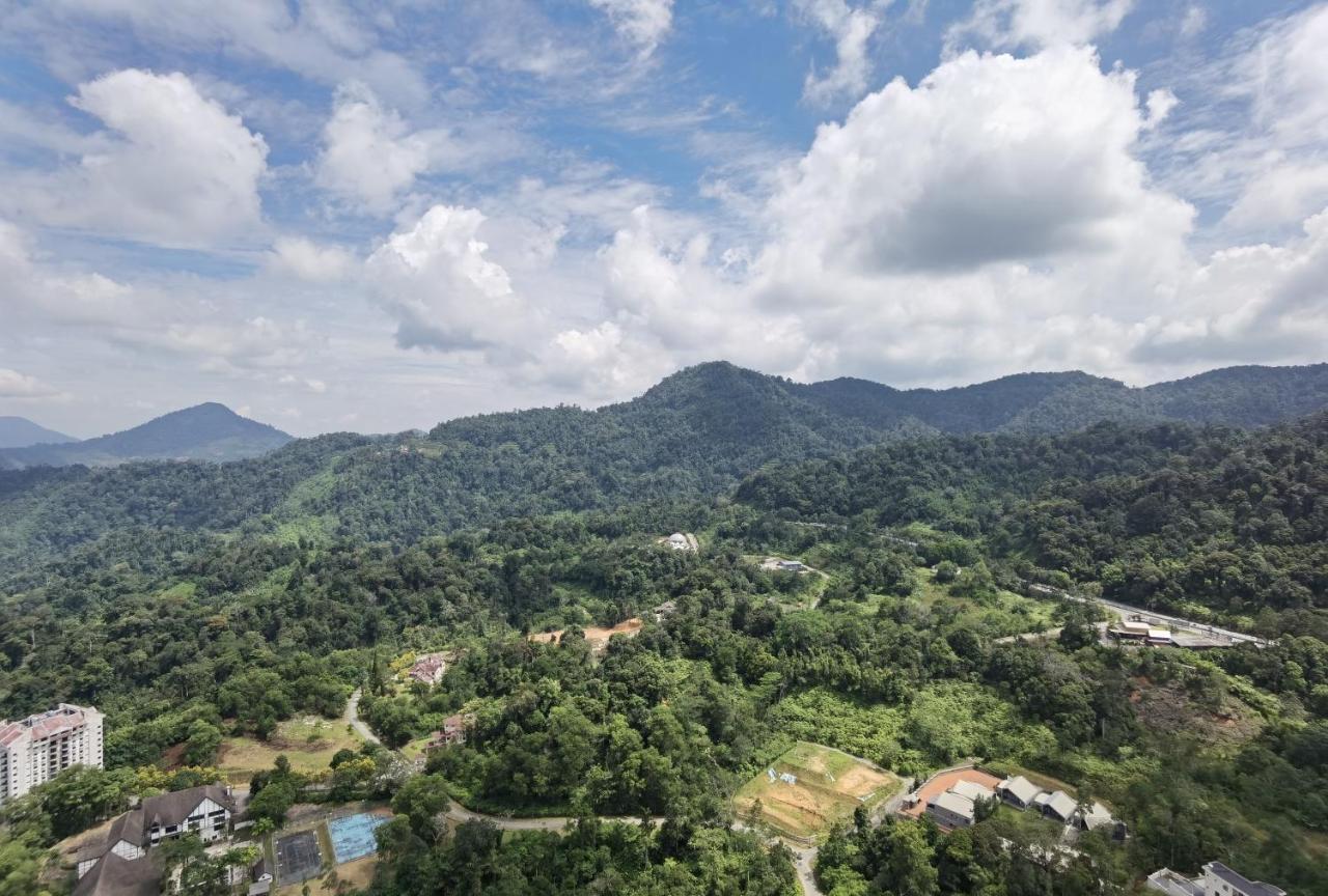 Windmill Upon Hills Luxurious Sky Villa 360 Sky Pool Heated Pool Mountainous Genting View Genting Highland By Heritage Genting Highlands Exteriör bild