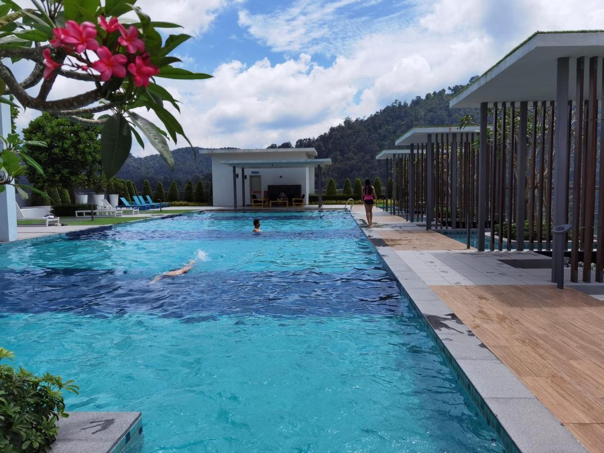 Windmill Upon Hills Luxurious Sky Villa 360 Sky Pool Heated Pool Mountainous Genting View Genting Highland By Heritage Genting Highlands Exteriör bild