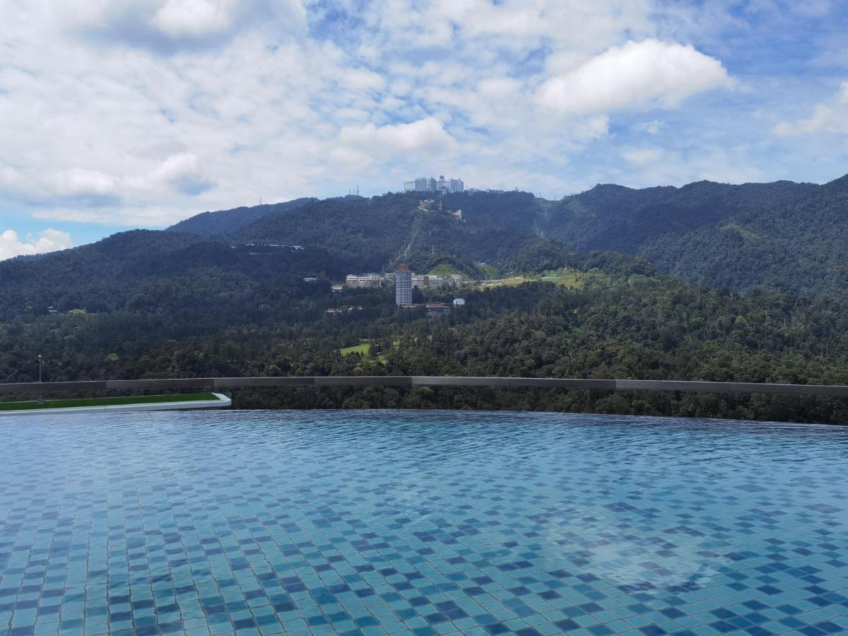 Windmill Upon Hills Luxurious Sky Villa 360 Sky Pool Heated Pool Mountainous Genting View Genting Highland By Heritage Genting Highlands Exteriör bild